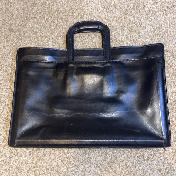Hartmann black leather briefcase quiet luxury - Picture 3 of 17